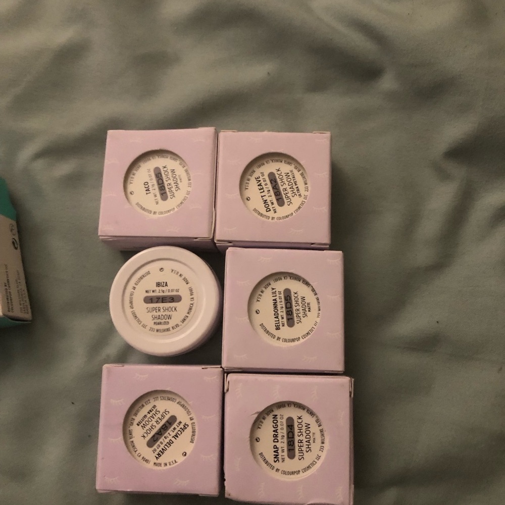 Colourpop Purple and Pink Eyeshadow Palette Vibrant Makeup